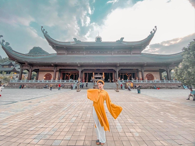 Tour Hà Nội - Chùa Hương - Tam Chúc - Bái Đính 2n1d