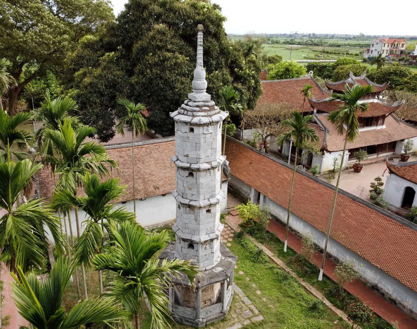 Tour Du Xuân Đền Đô - Đền Bà Chúa Kho - Chùa Bút Tháp - Chùa Dâu 1 Ngày